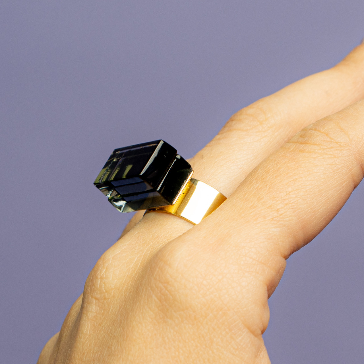 Anello rettangolo piccolo nero -  - Le Conturbanti Concept Store