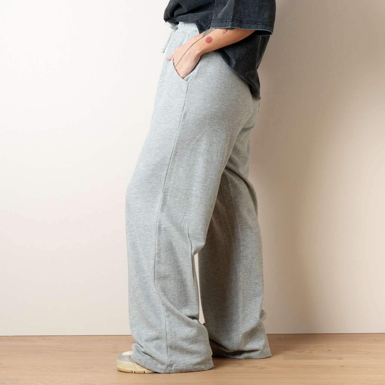 Pantaloni tuta grigi a palazzo -  - Le Conturbanti Concept Store