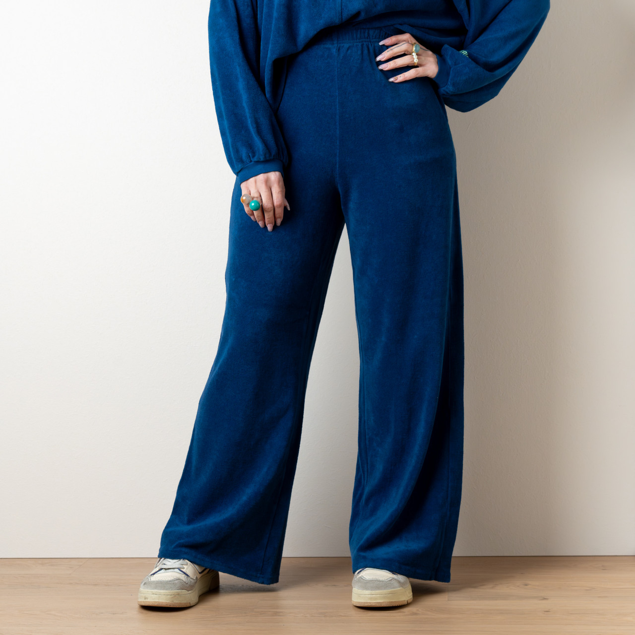 Pantaloni tuta in spugna blu -  - Le Conturbanti Concept Store