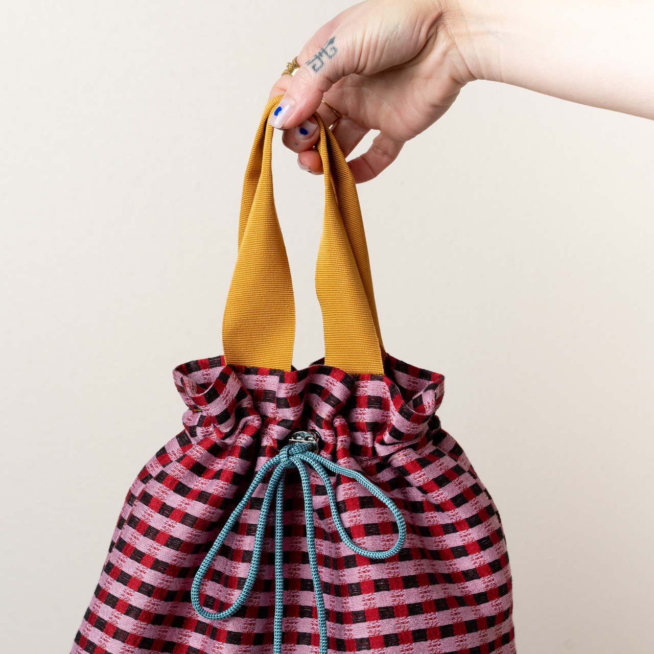 Borsa a mano quadretti neri, rosa e rossi -  - Le Conturbanti Concept Store