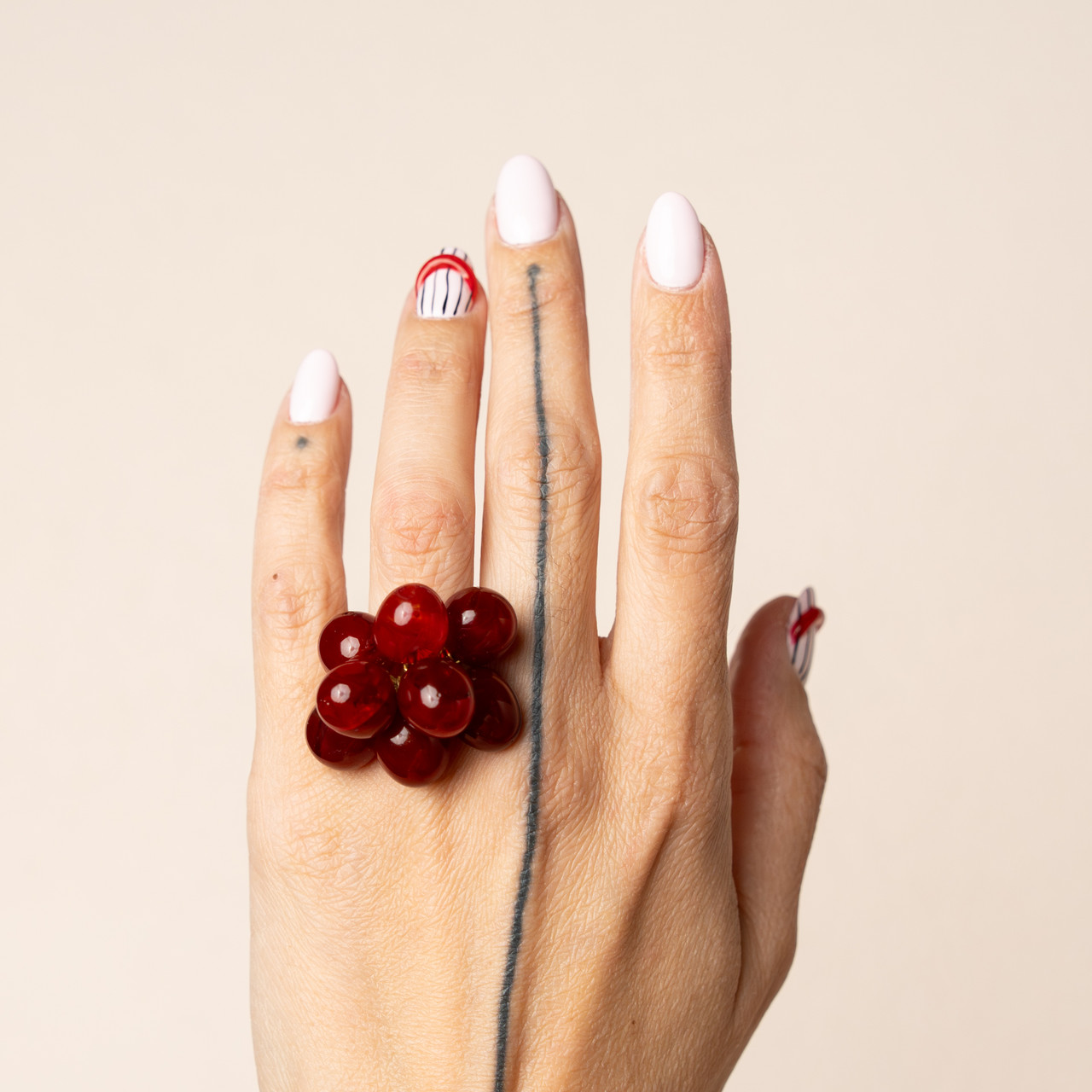 Anello grappolo bordeaux -  - Le Conturbanti Concept Store