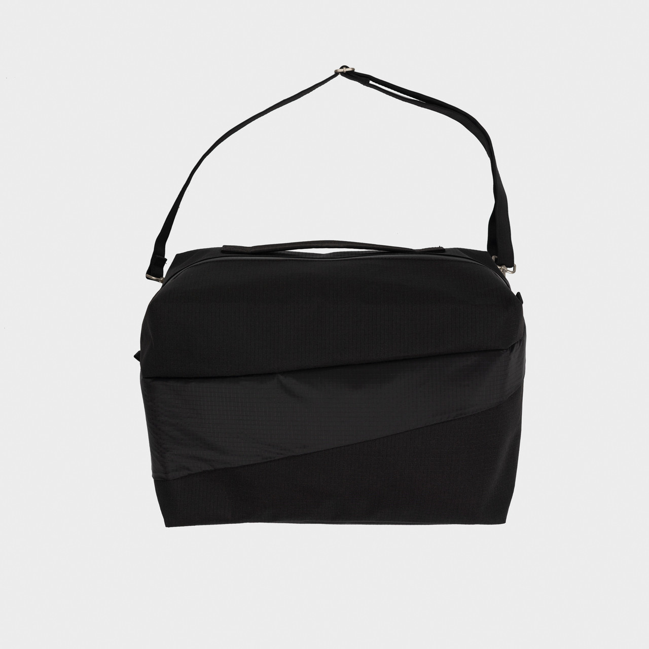 Borsa 24h nera -  - Le Conturbanti Concept Store