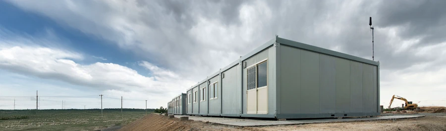 Jobsite trailer with weBoost Work Site cell signal booster Hex 360 donor antenna