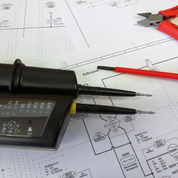 Does my cell phone signal booster need to be professionally installed?