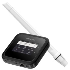 Marine NETGEAR Nighthawk M6 5G Cellular Router with Poynting OMNI-402-5G 2x2 MIMO Antenna | MR6220G-111NAS