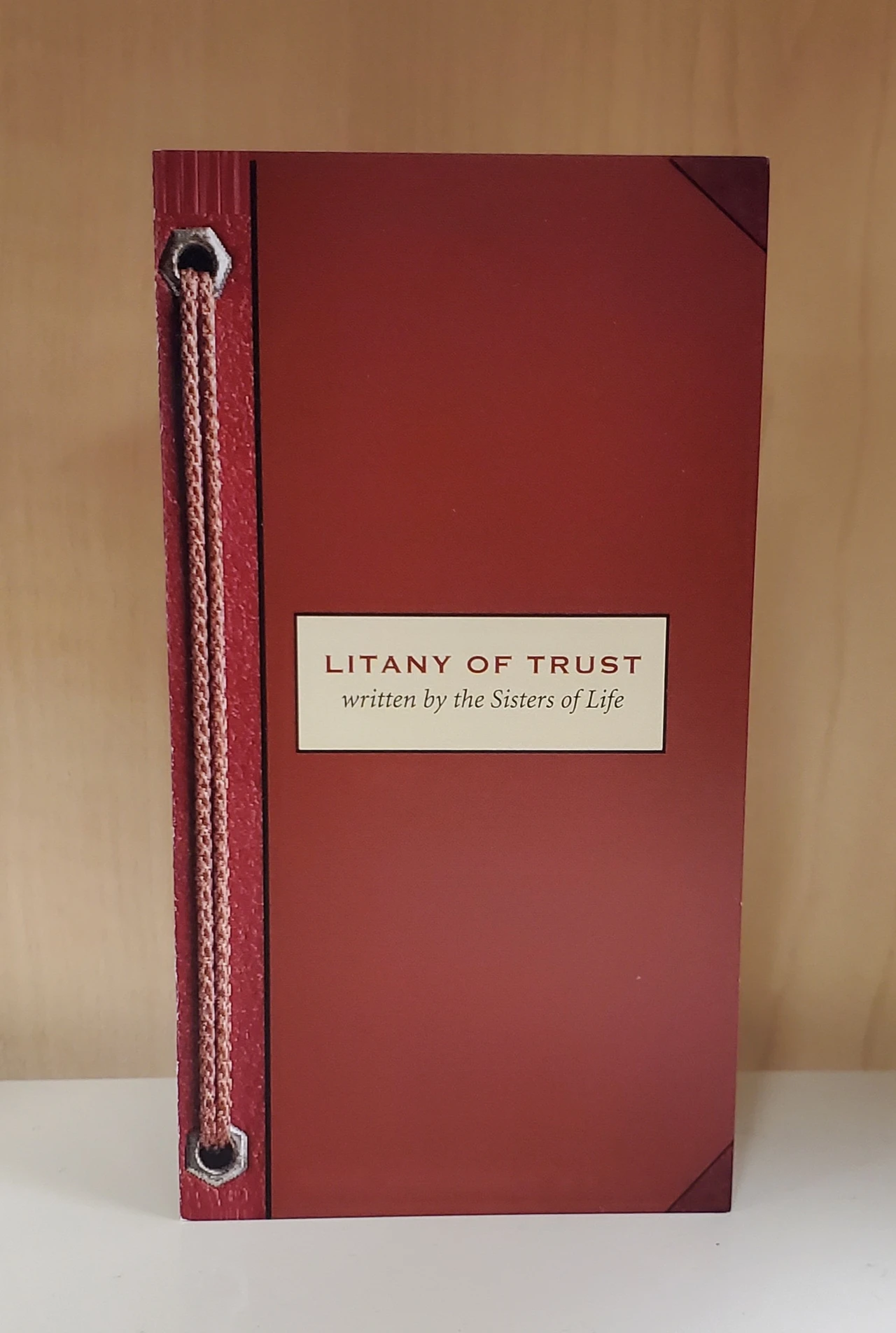 Traditional Catholic Books & Gifts † Traditional Catholic Store