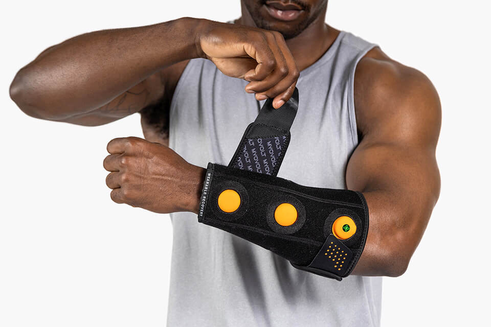 ‼️値下げ‼️ Myovolt ウェアラブルリカバリーデバイス 腕用 サポーター Elbow & Wrist Wearable Vibration Therapy | Myovolt