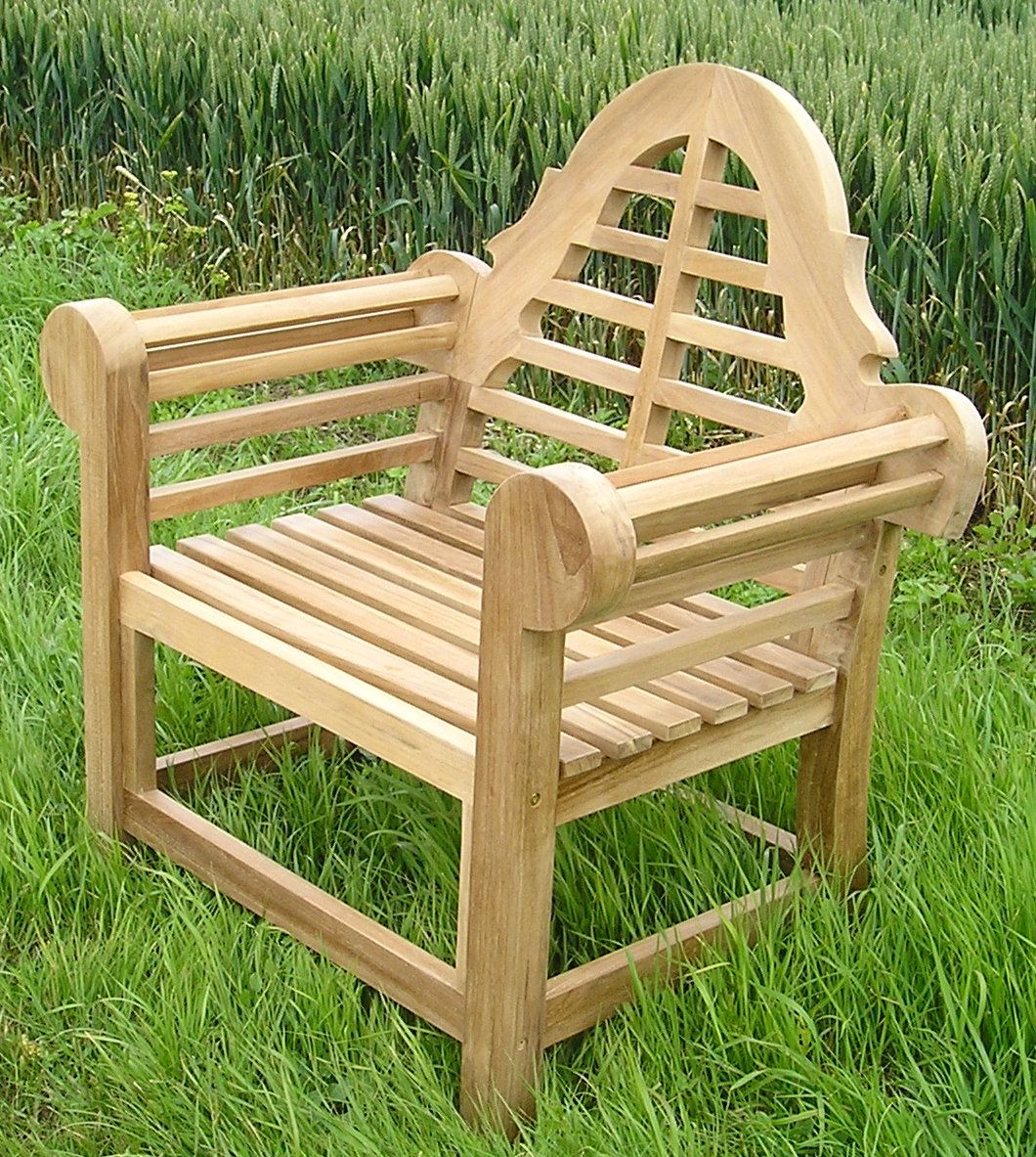 the-benefits-of-investing-in-quality-garden-furniture-chairs-and