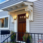 Cedar Bracket 116T2 — installed front porch close-up | Timber Build