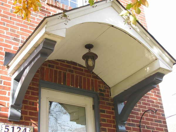 Cedar Bracket 10T16 — Western Red Cedar angled view | Timber Build