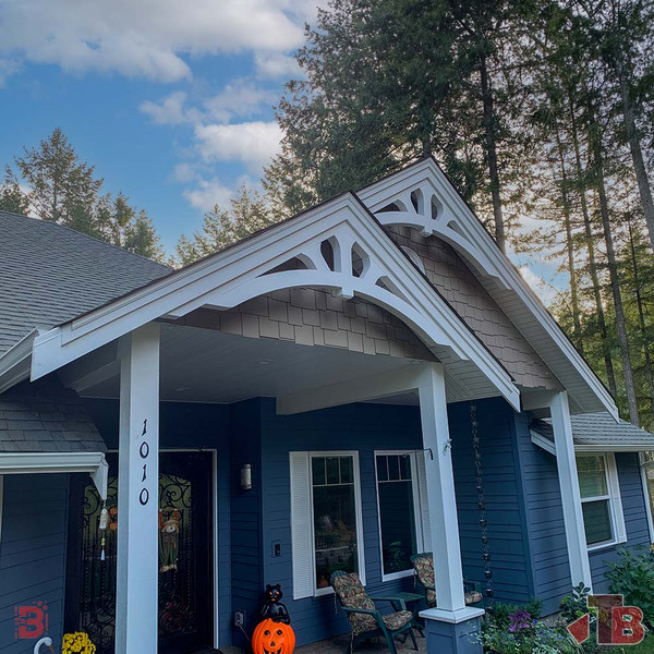 Cedar Gable Bracket 49T84 — home gable close-up | Timber Build