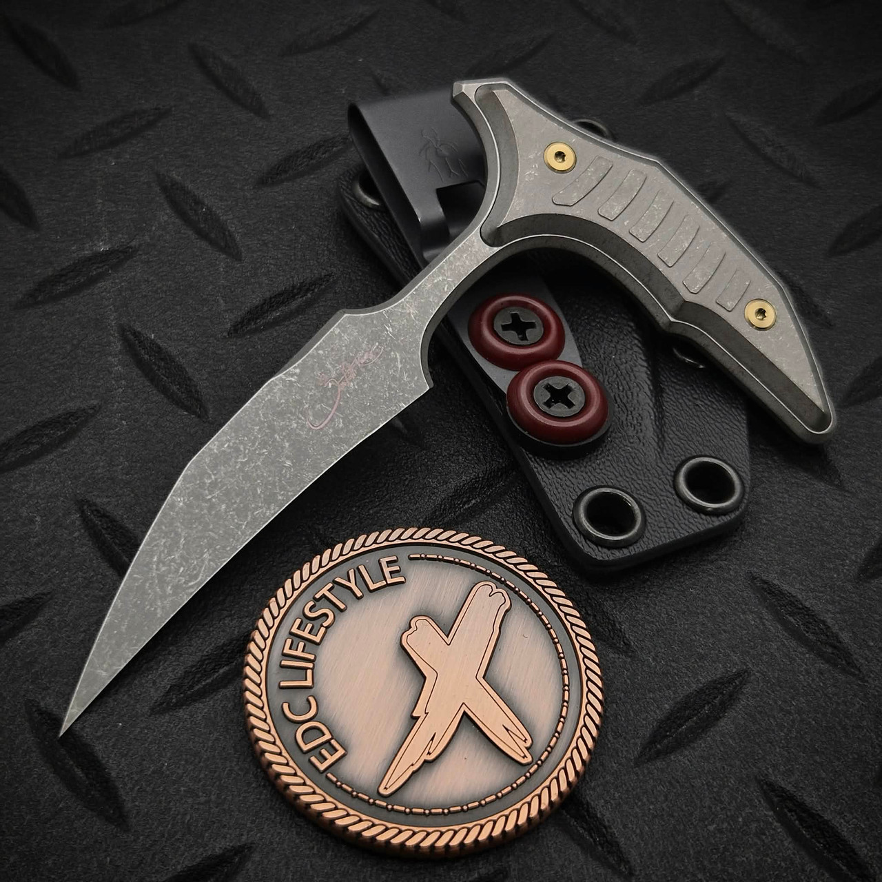 Microtech/Bastinelli Bee Apocalyptic Push Dagger W/ Ti Scales & Bronze ...