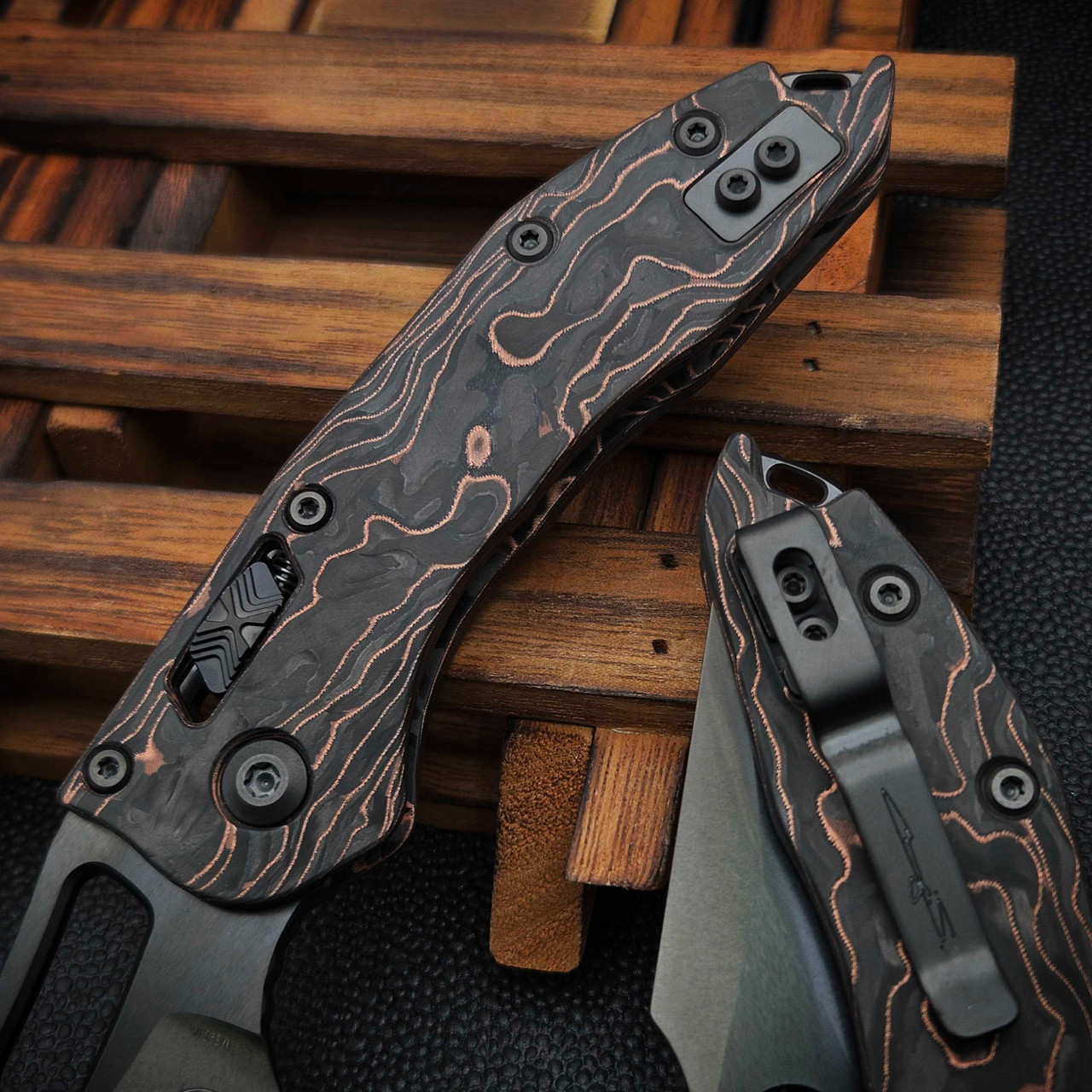 Microtech Stitch Ram-Lok Livewire Carbon Fiber DLC Stonewash w/DLC