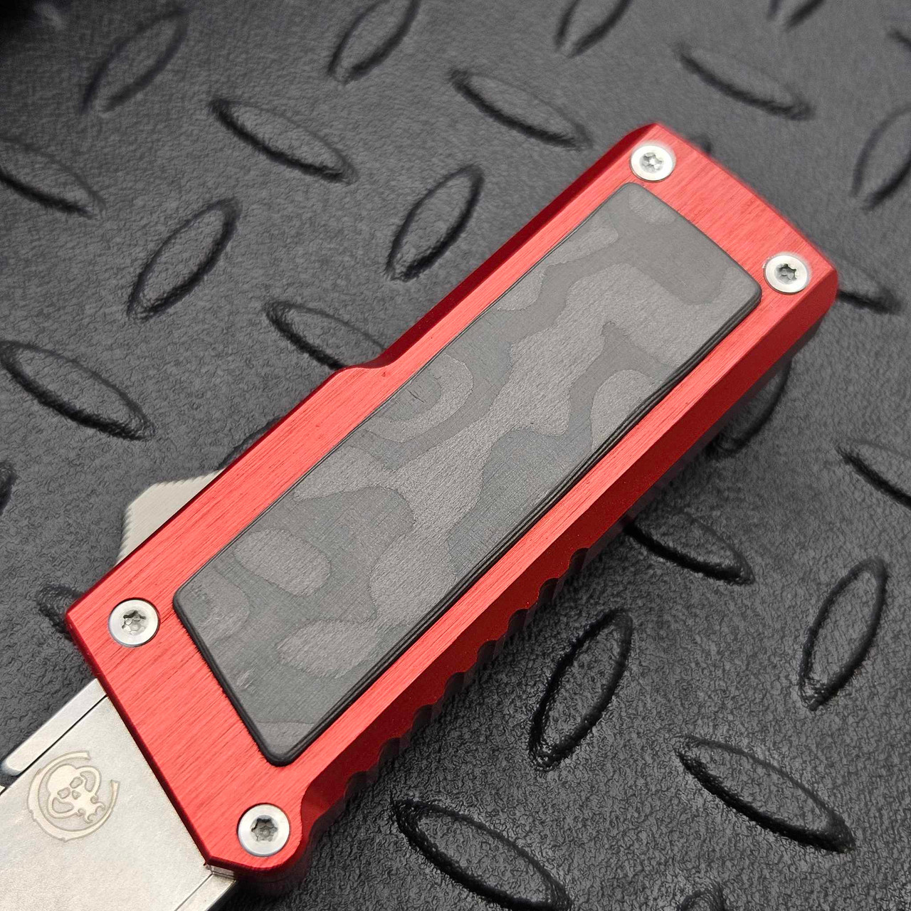 Chaves Blade CHUB Automatic OTF Deadpool 1