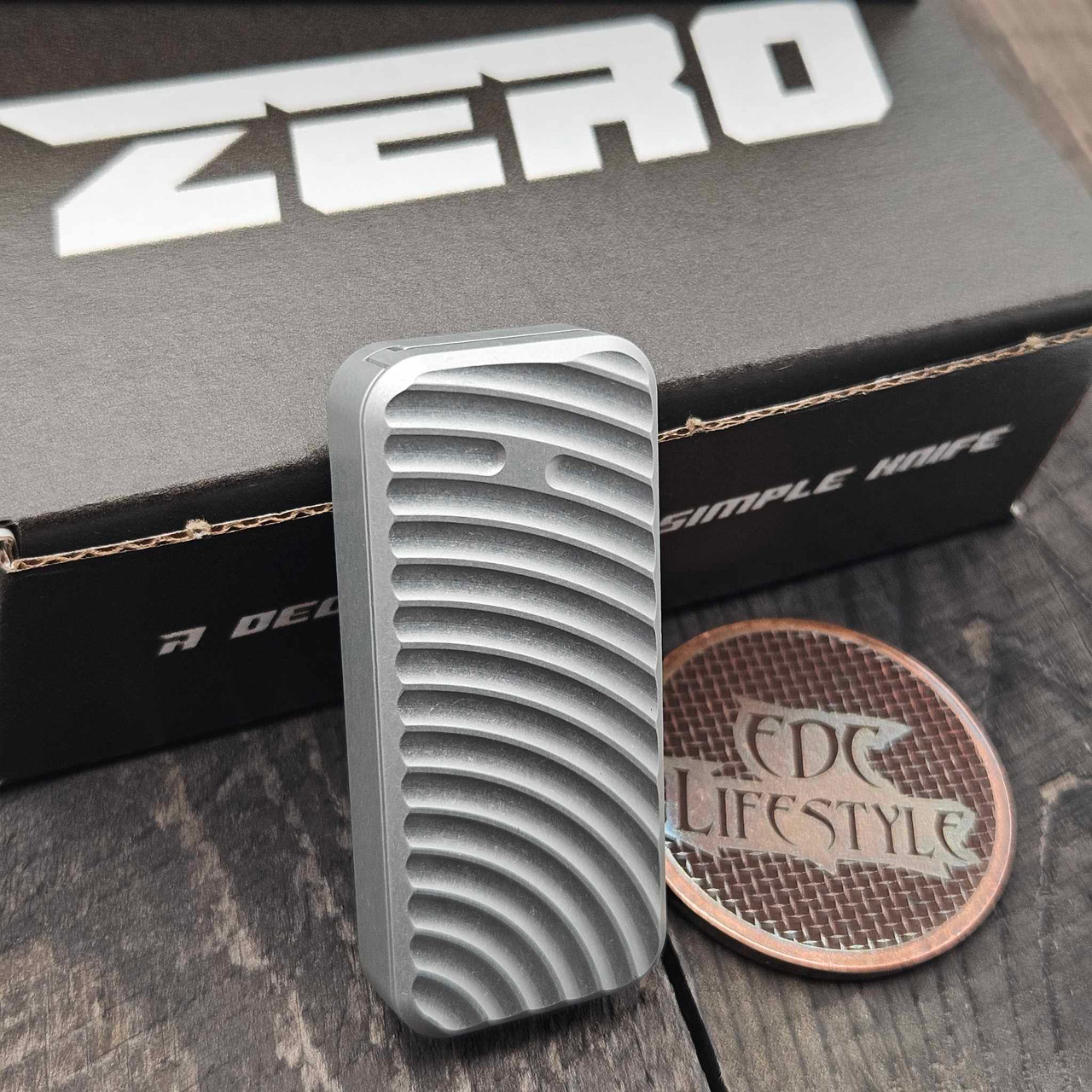 Zero Mm Razor Rivery Zero Original Gray Aluminum Razor Blade OTF w/Lanyard Hole
