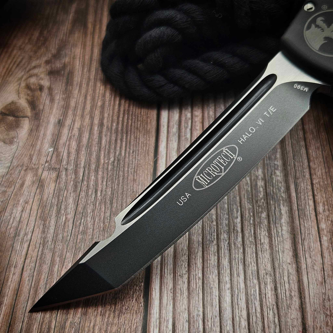 Microtech Knives Halo VI T/E Black Standard 250-1 - Preowned