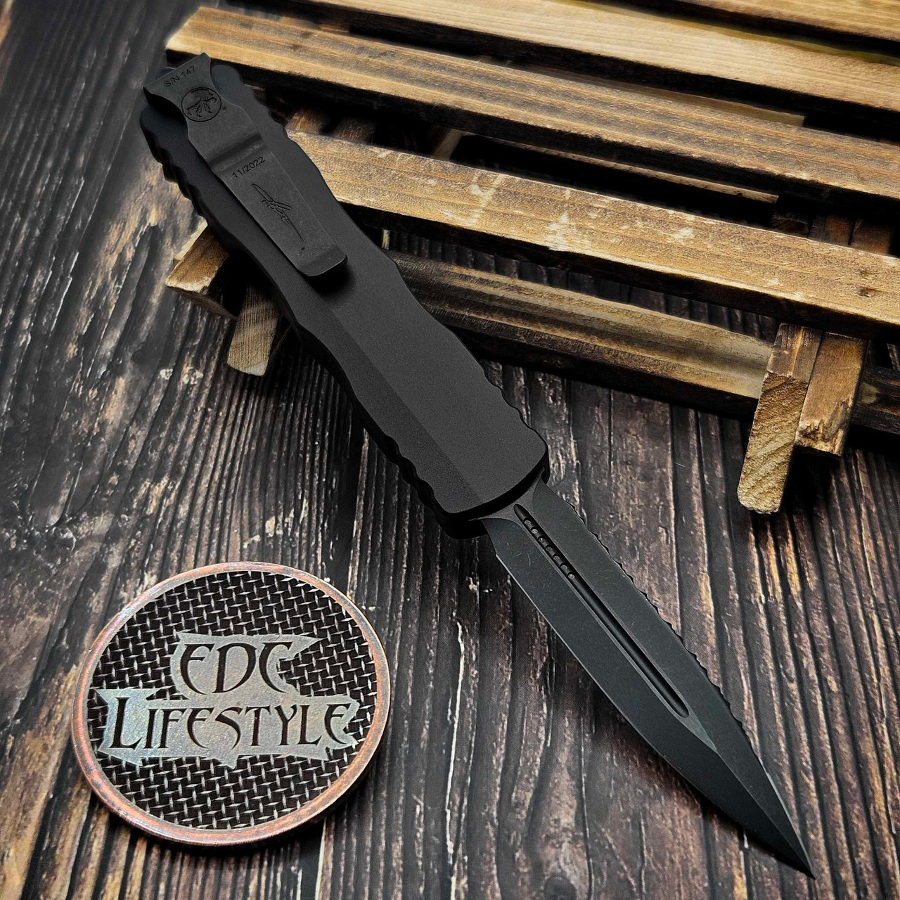 Microtech Dirac Gold Microtech Dirac D/E Shadow DLC Double Edge Full Serrated 225-3DLCTSH ...