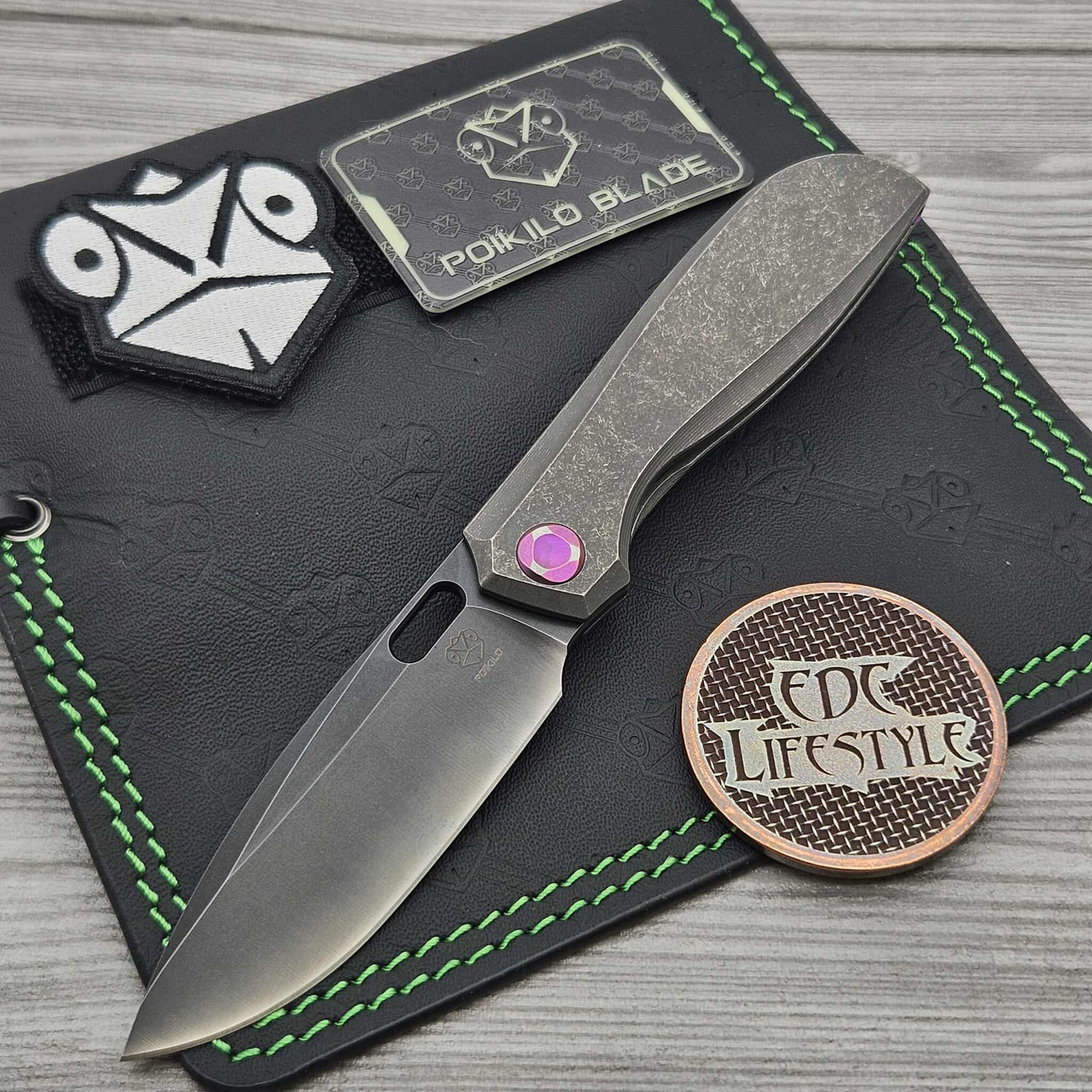 Poikilo Blade Gecko Standard 2.1 Dark Stonewash Titanium Folder