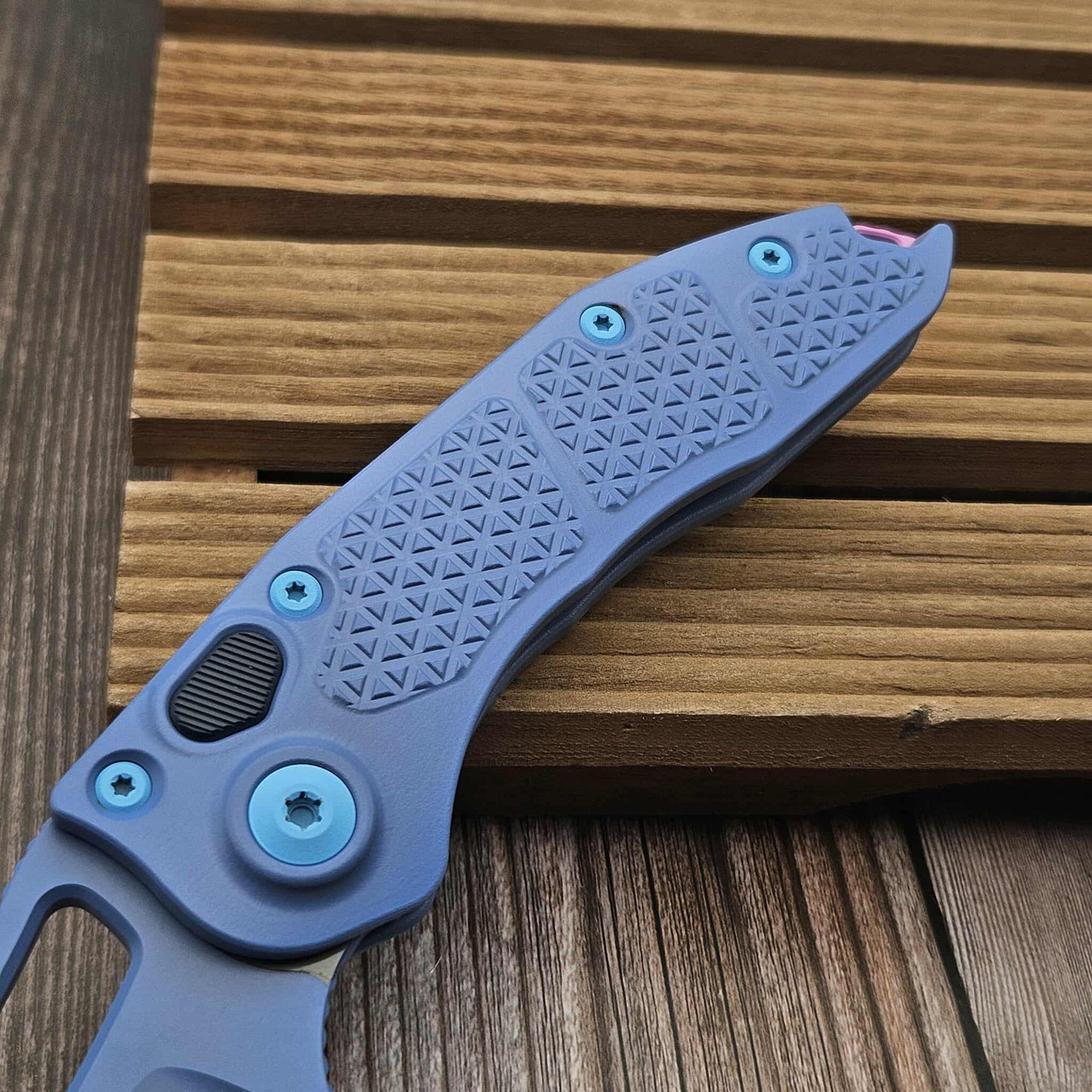 Microtech Stitch Auto S/E 169-3SIS Full Serrated 