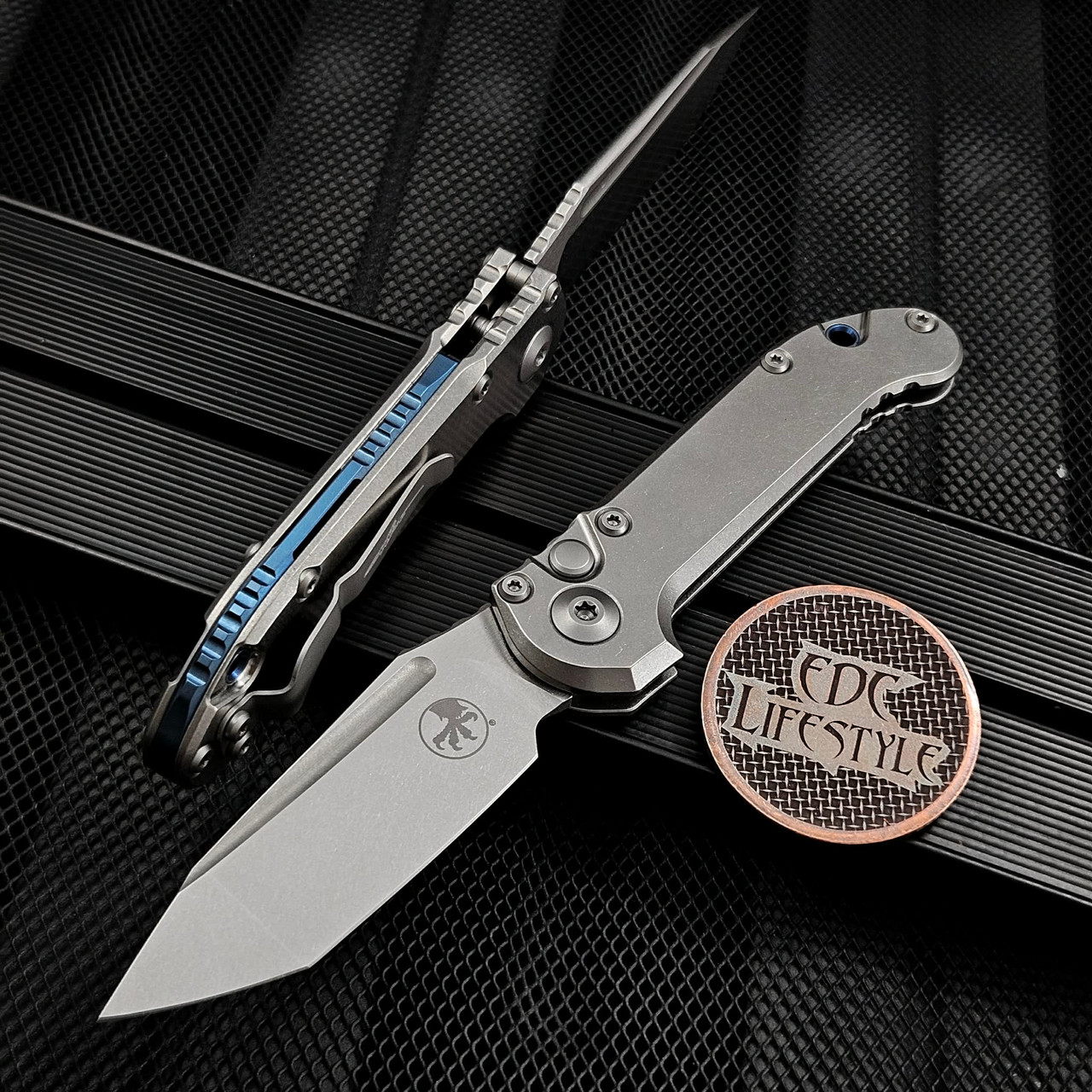 Titanium Microtech Microtech LUDT Titanium Slab Side T/E Stonewash 1136-10MS3 Blue Ti Accent