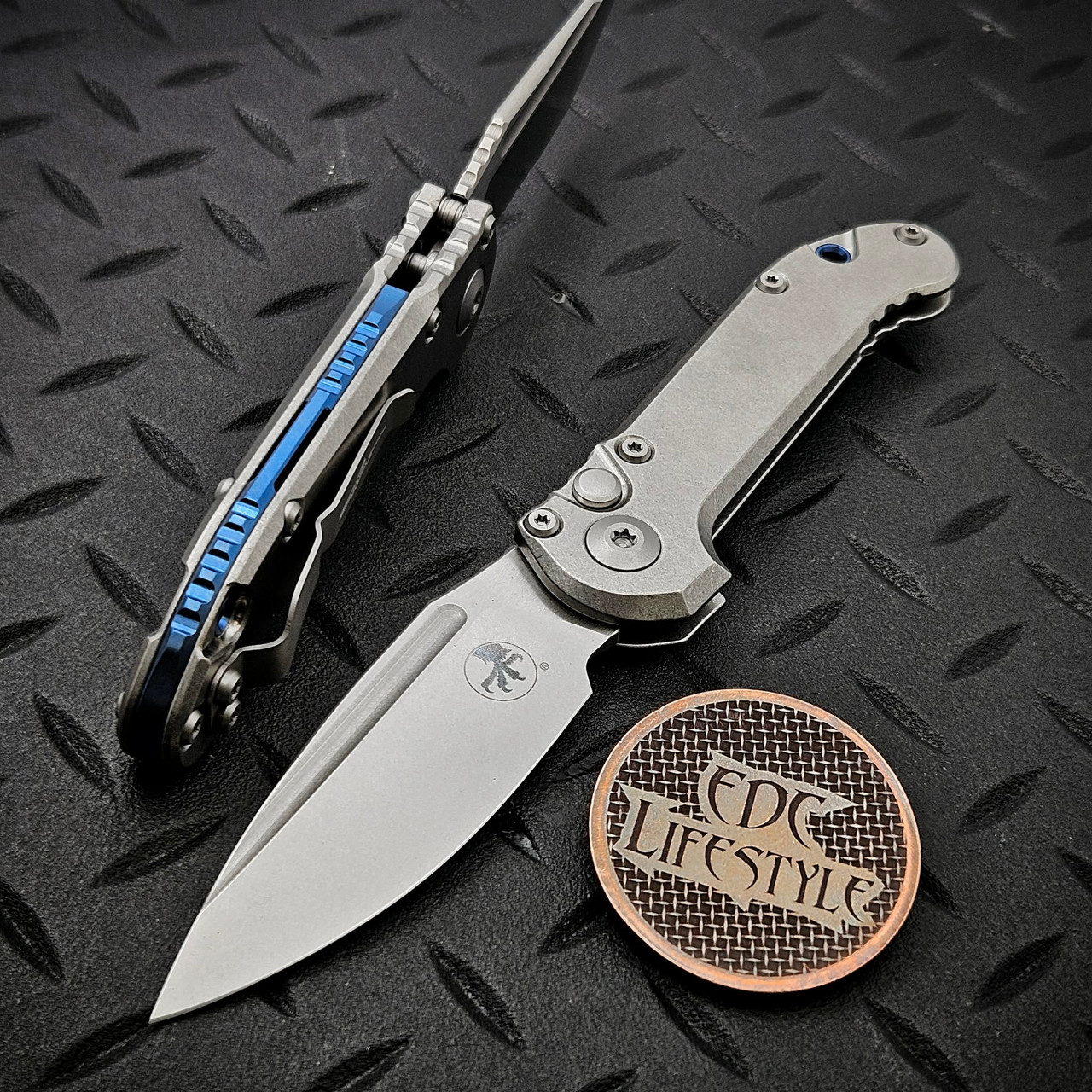 Titanium Microtech Microtech LUDT Titanium Slab Side S/E Stonewash 1135-10MS3 Blue Ti Accent