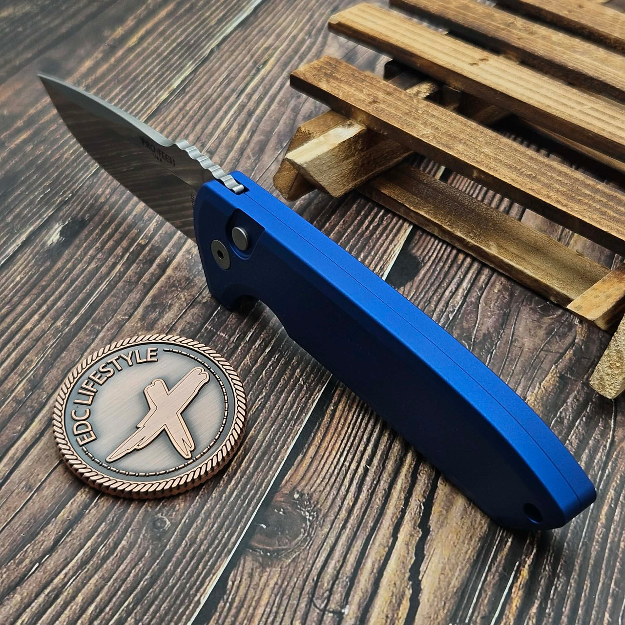Pro-Tech Rockeye Blue Auto 3.4" SW Drop Point
