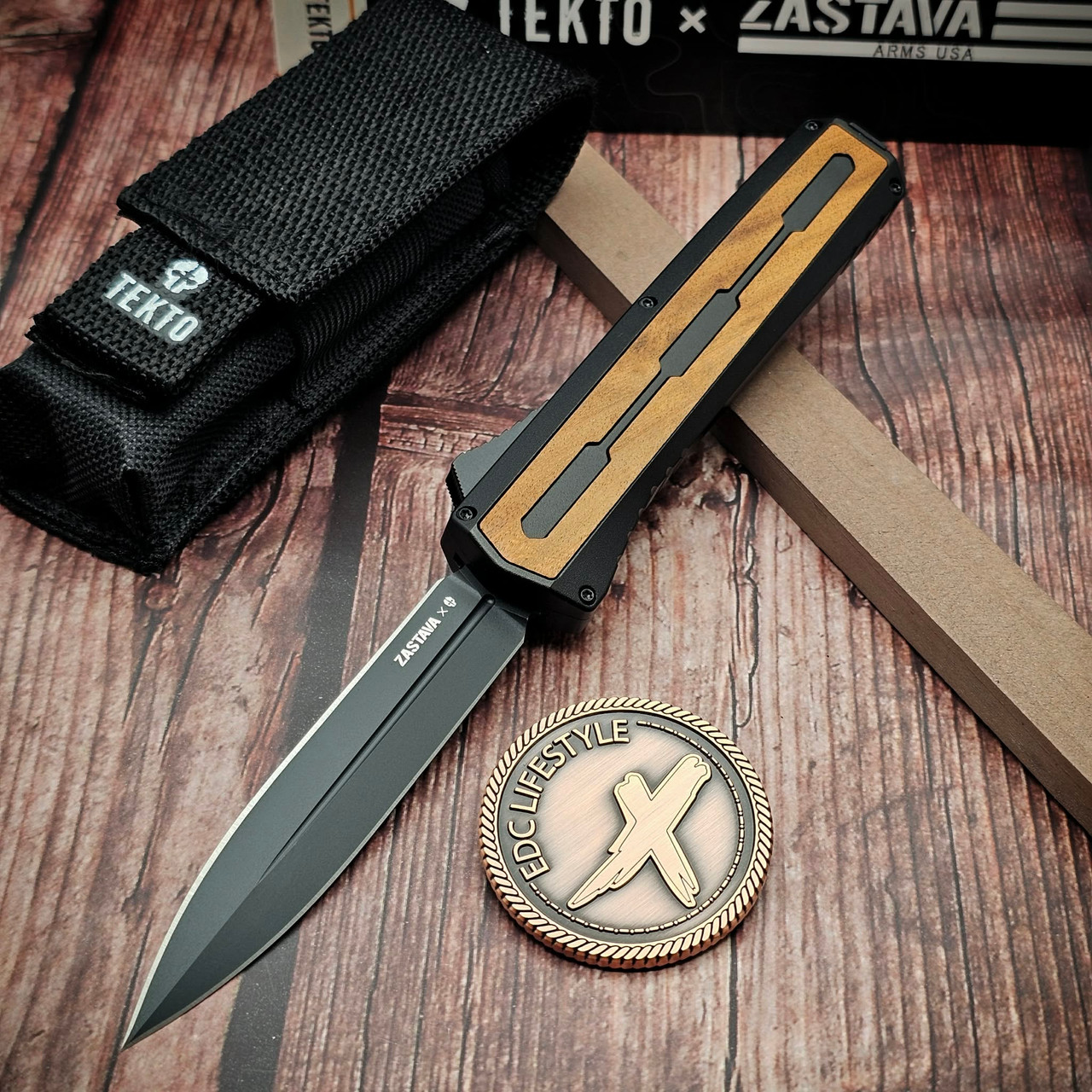 Tekto A7 Zastava Brown Wood Dagger - Preowned