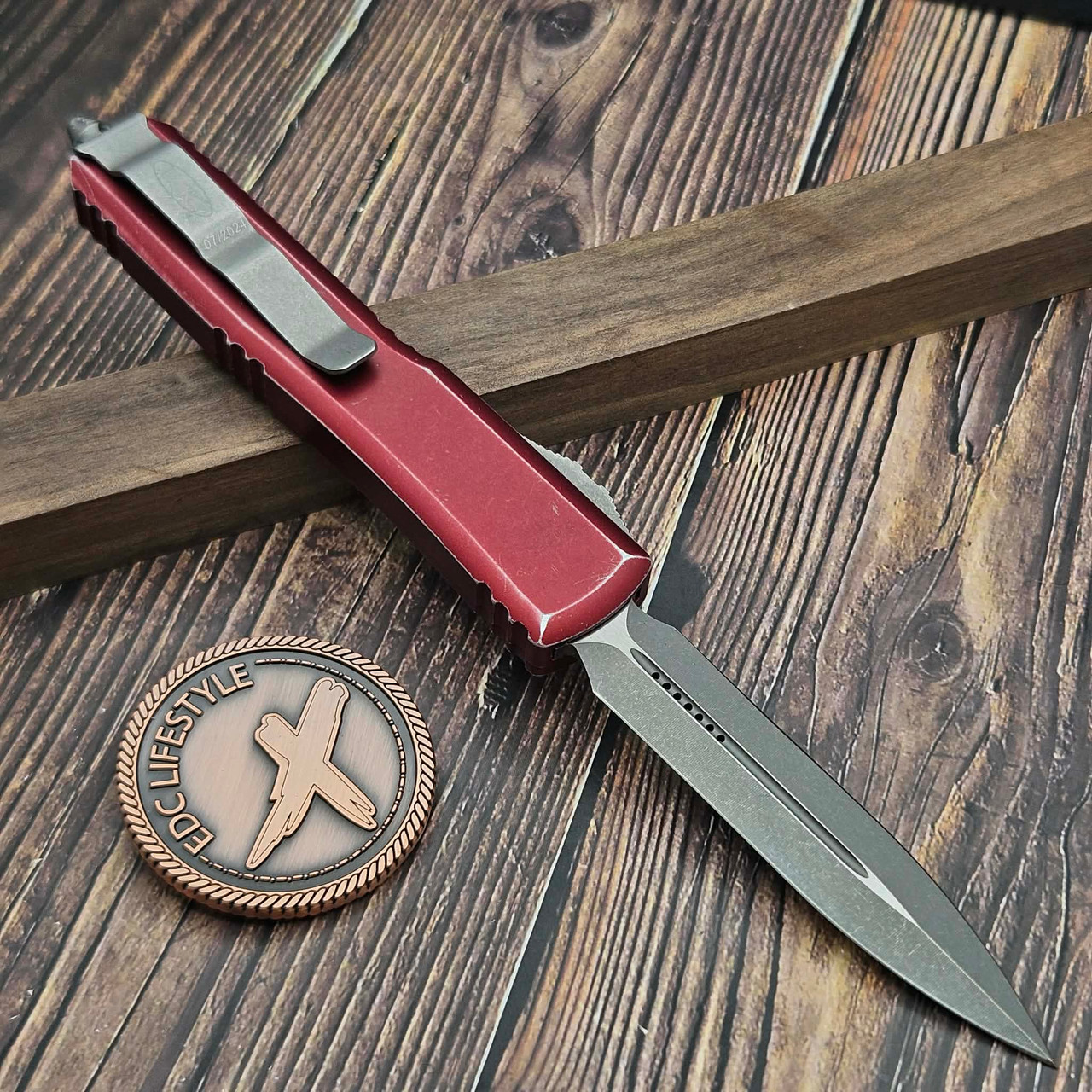 Microtech Ultratech Distressed Merlot D/E Apocalyptic 122-10DMR S/N ...