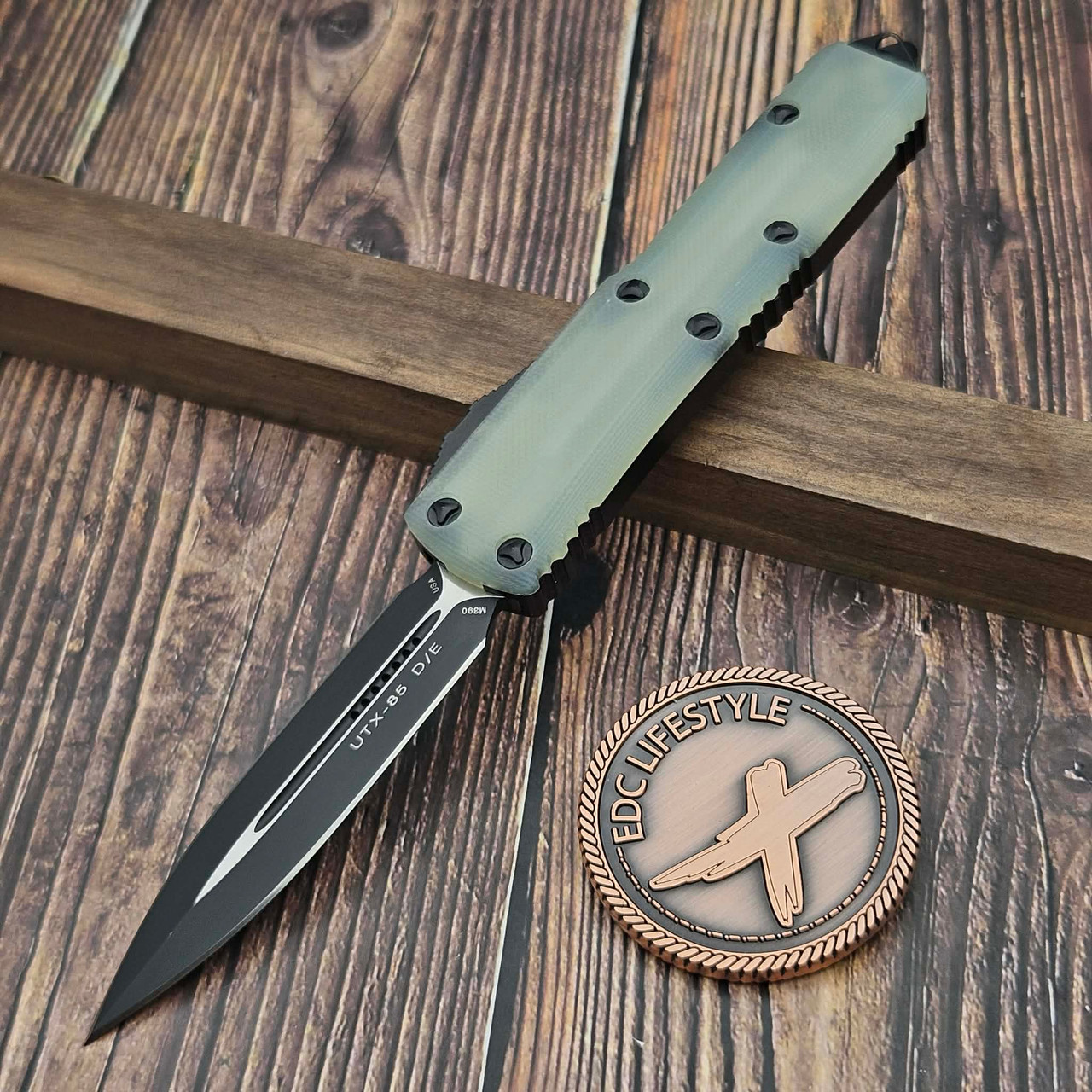 Microtech UTX-85 Jade G-10 D/E 232-1GTJGS S/N 136 - Preowned