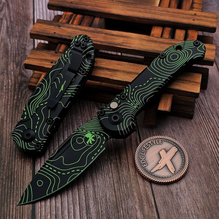 Microtech LUDT Gen III Smooth Handle Topographic Black/Parakeet Green Camo S/E 3.5" 1135S-1TPBKPGCS