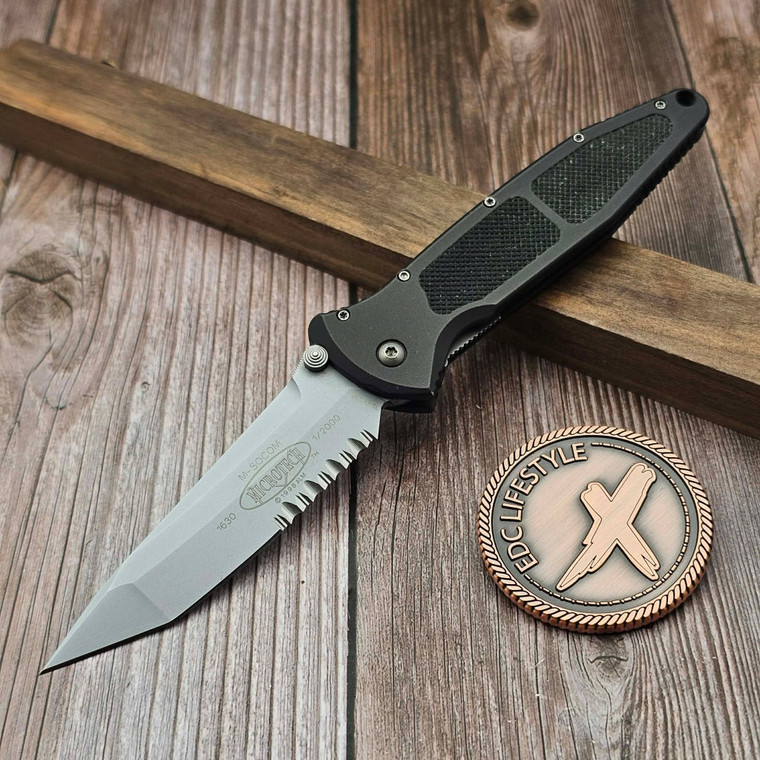Microtech Mini Socom Manual Signature Series T/E Serrated 300044 S/N 1630 - Preowned