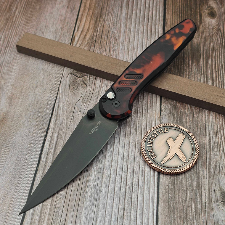 Pro-Tech Peace Neighbor Avalon Del Fuego Button Lock 4.25 Black Drop Point PN1104-DF - Preowned