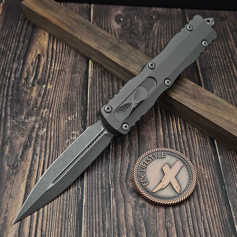 Microtech Dirac Delta Natural Clear D/E Apocalyptic 227-10APNC S/N 17169 - Preowned