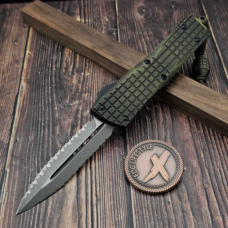 Microtech Combat Troodon Frag OFF Grenade Green W/ Grenade Lanyard 4" D/E Apocalyptic Double Reverse Full Serrated 142-DR12APFOGG - Preowned
