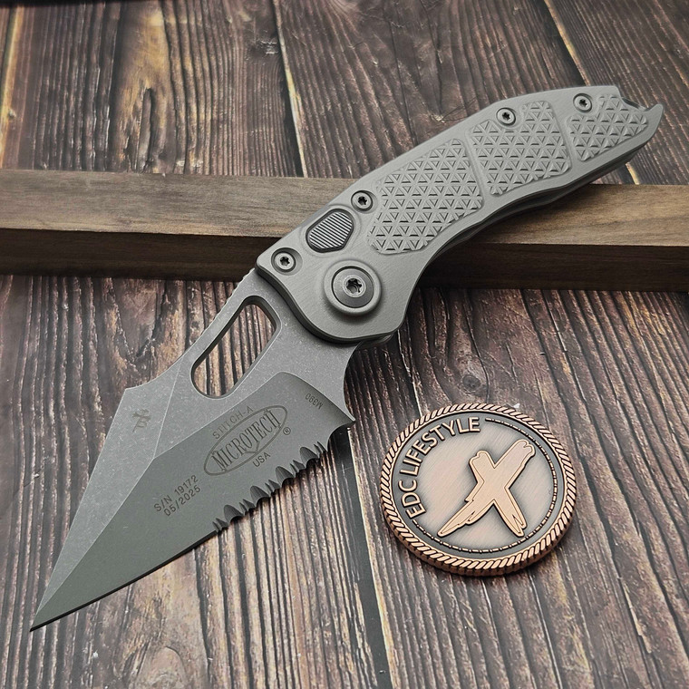 Microtech Stitch Auto Natural Clear S/E Apocalyptic 169-11APNC Partial Serrated - Preowned S/N 19172