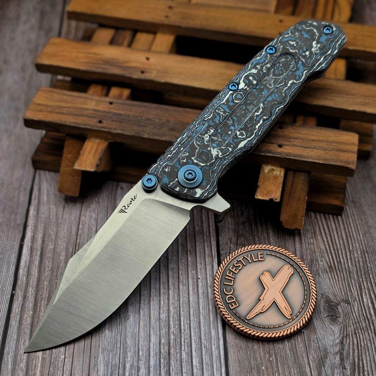 Reate Knives District 9D-V2 Frost Fat Carbon Handle 3.5" 154CM Belt Satin
