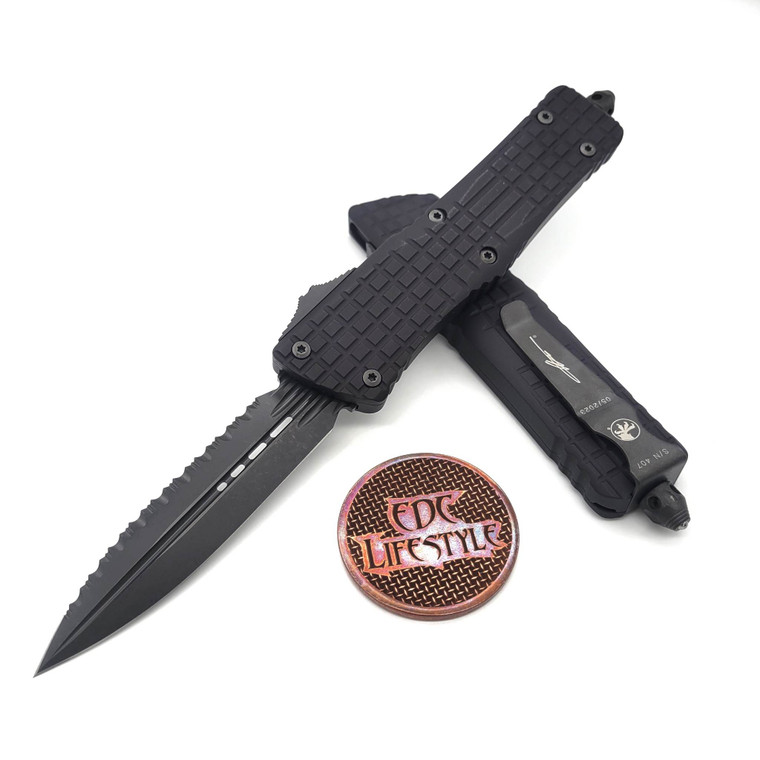 Microtech Combat Troodon  142-3CT-DS Delta D/E Frag Fluted DLC Full Serrated DLC HW Nickel Boron Internals