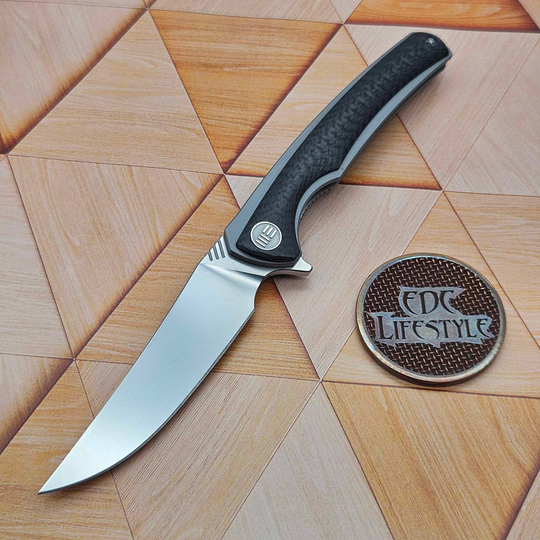 WE Knife Co. 704CF-E Liner Lock Carboner Fiber w/Titanium 3.6" Hand Rubbed - Preowned