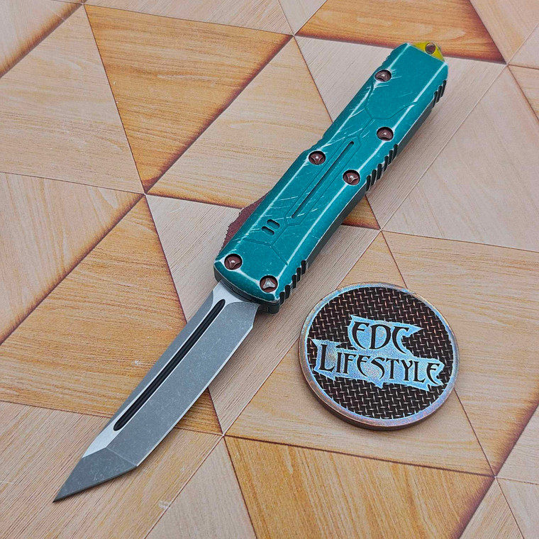 Microtech UTX-85 233-10BH Bounty Hunter Tanto Star Wars - Preowned