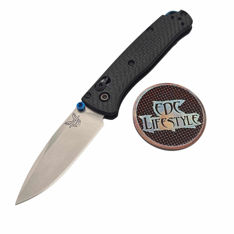 Benchmade Mini Bugout Carbon Fiber Axis Lock 2.82" Drop-Point S90V 533-3
