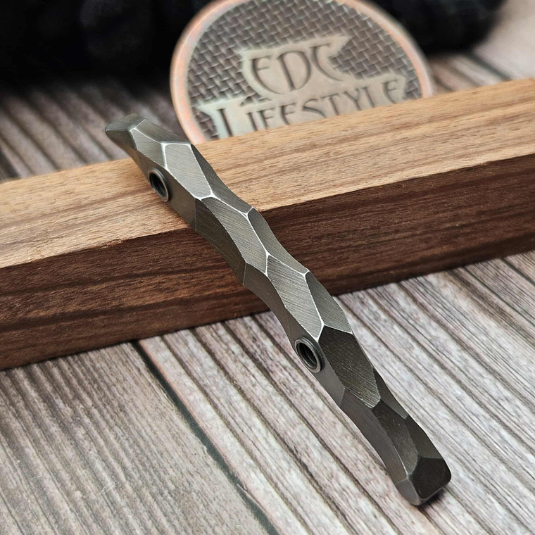 Borka Stitch Rocked Backspacer S2