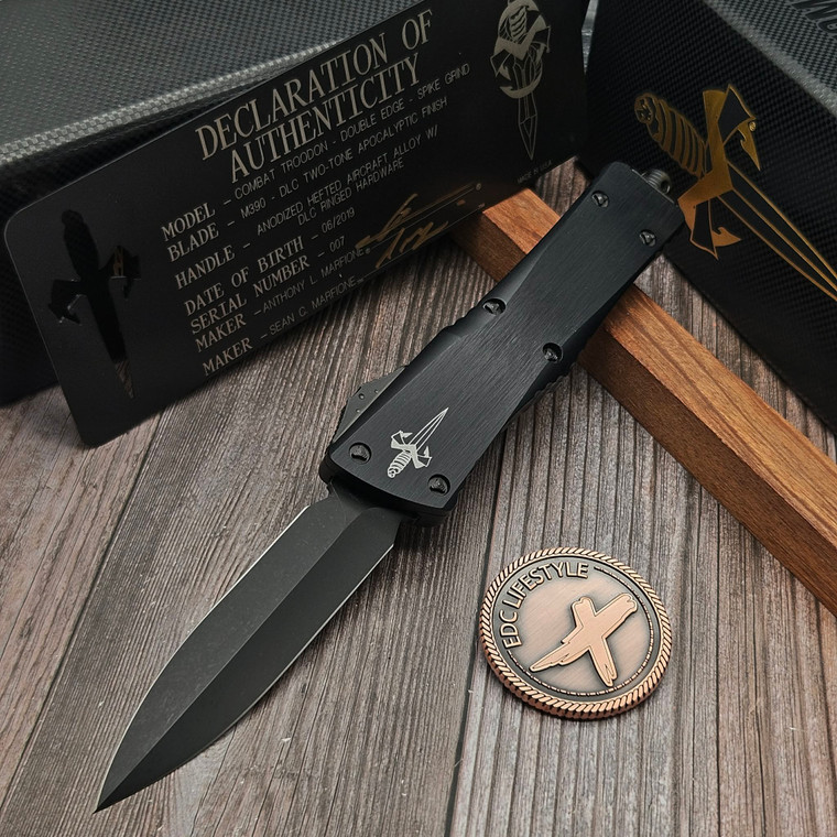 Marfione Custom Combat Troodon D/E Spike Grind DLC Two-Tone Apocalyptic S/N 007 - Preowned