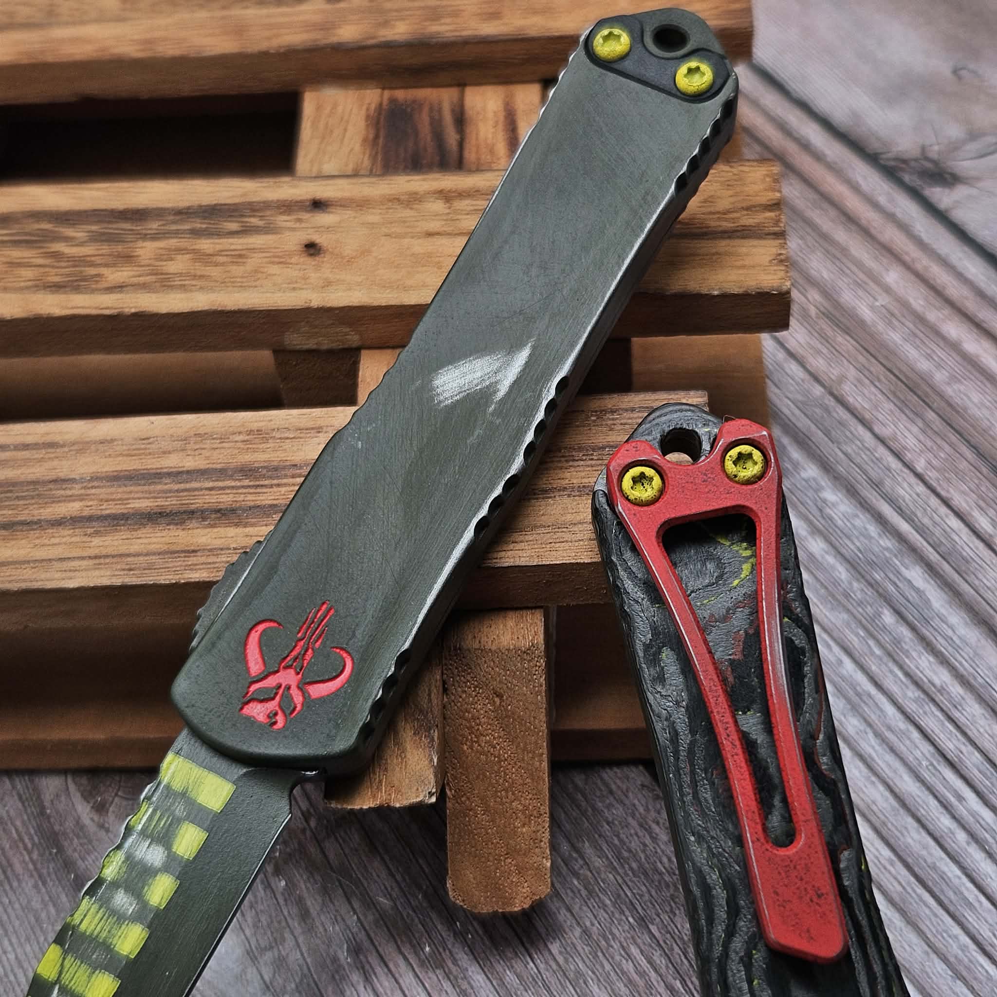 Heretic Manticore S Bounty Hunter Bowie H022B-A-BOUNTY