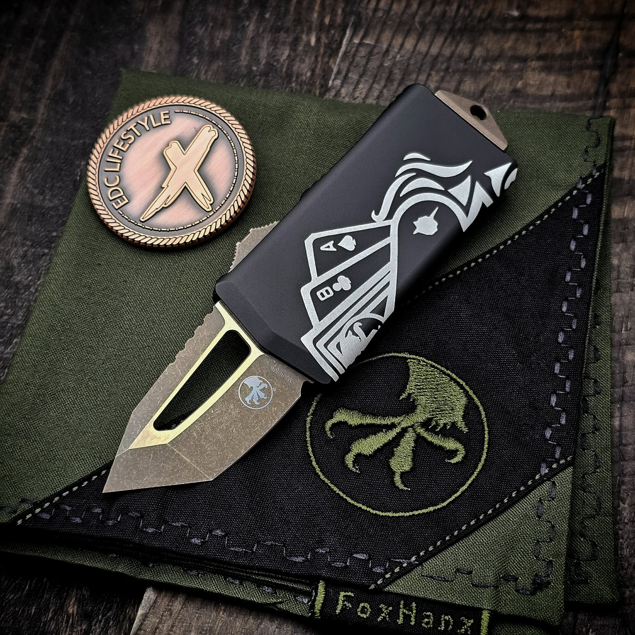 Microtech Exocet Dead Man's Hand T/E Bronzed Apocalyptic 158-13DMS