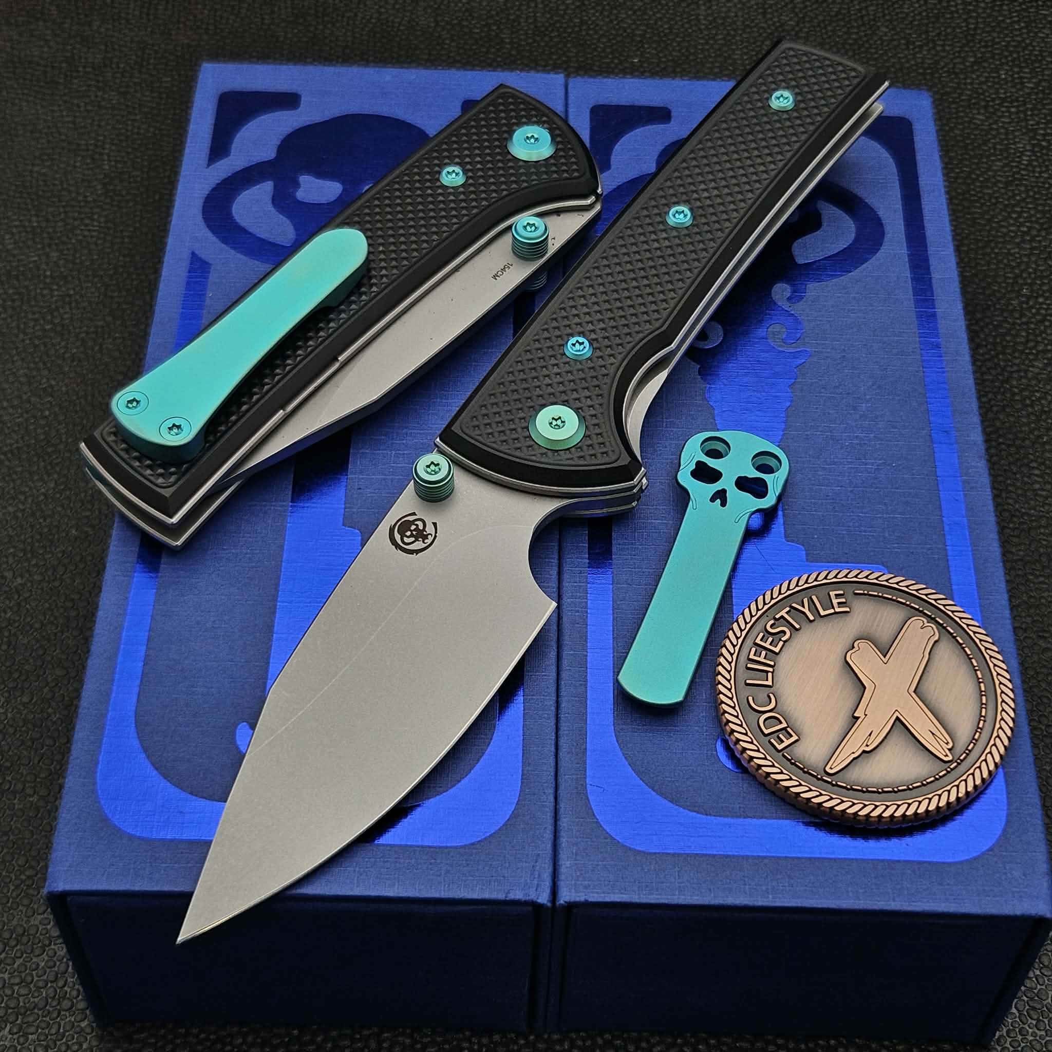 Chaves Knives Blue Label Black Knurled Scapegoat Street 3.38