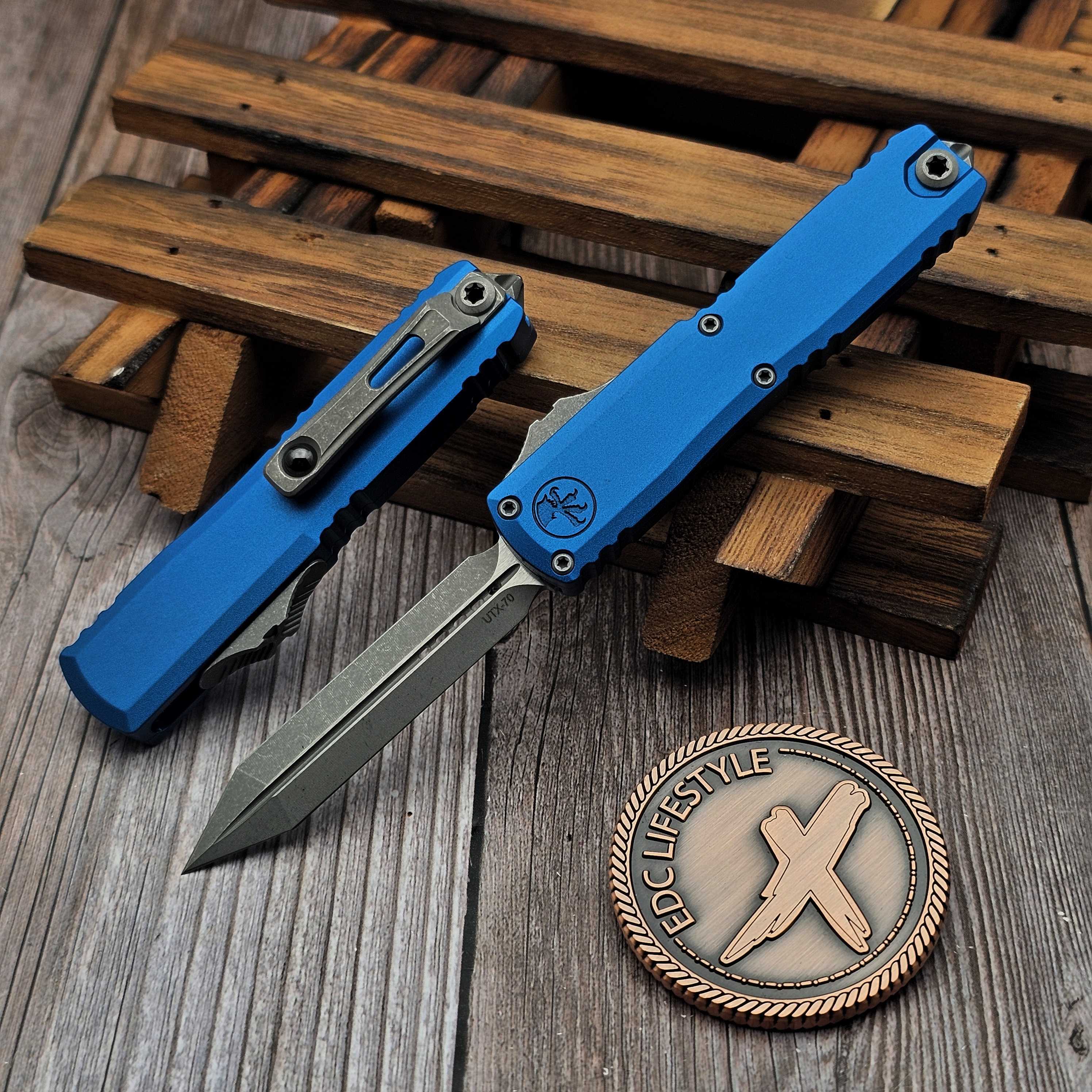 Microtech UTX-70 Blue 2.5