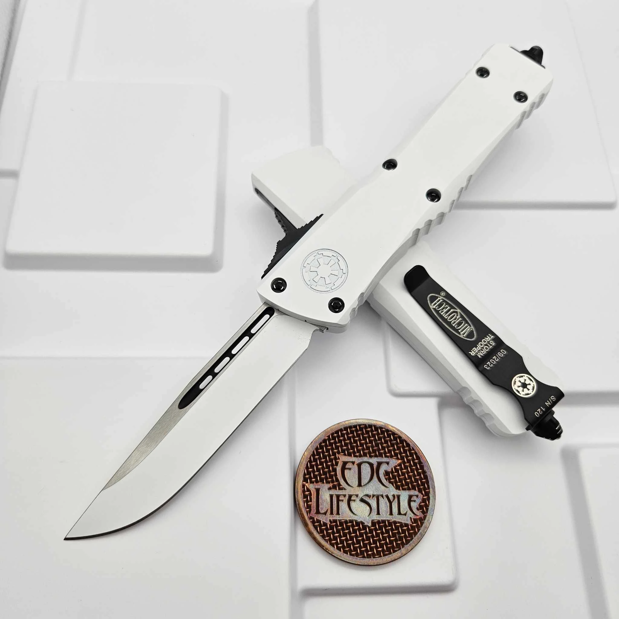 Microtech Combat Troodon 143S-1STD Smooth Body Star Wars Storm