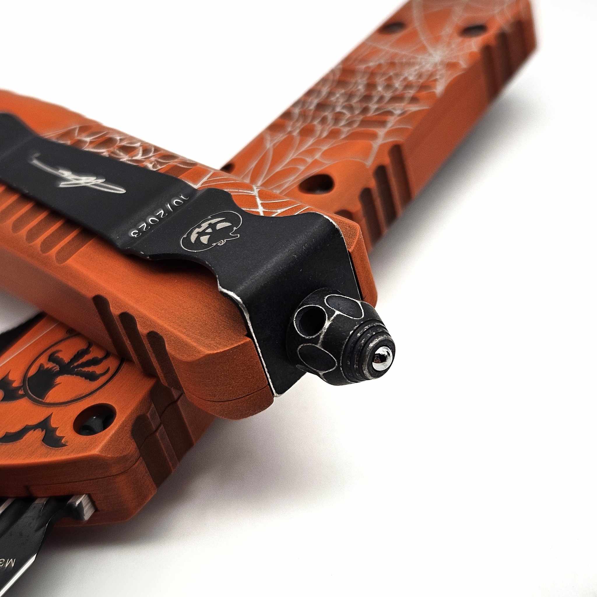Microtech Combat Troodon 142-1HWWS Halloween Web Orange Fluted