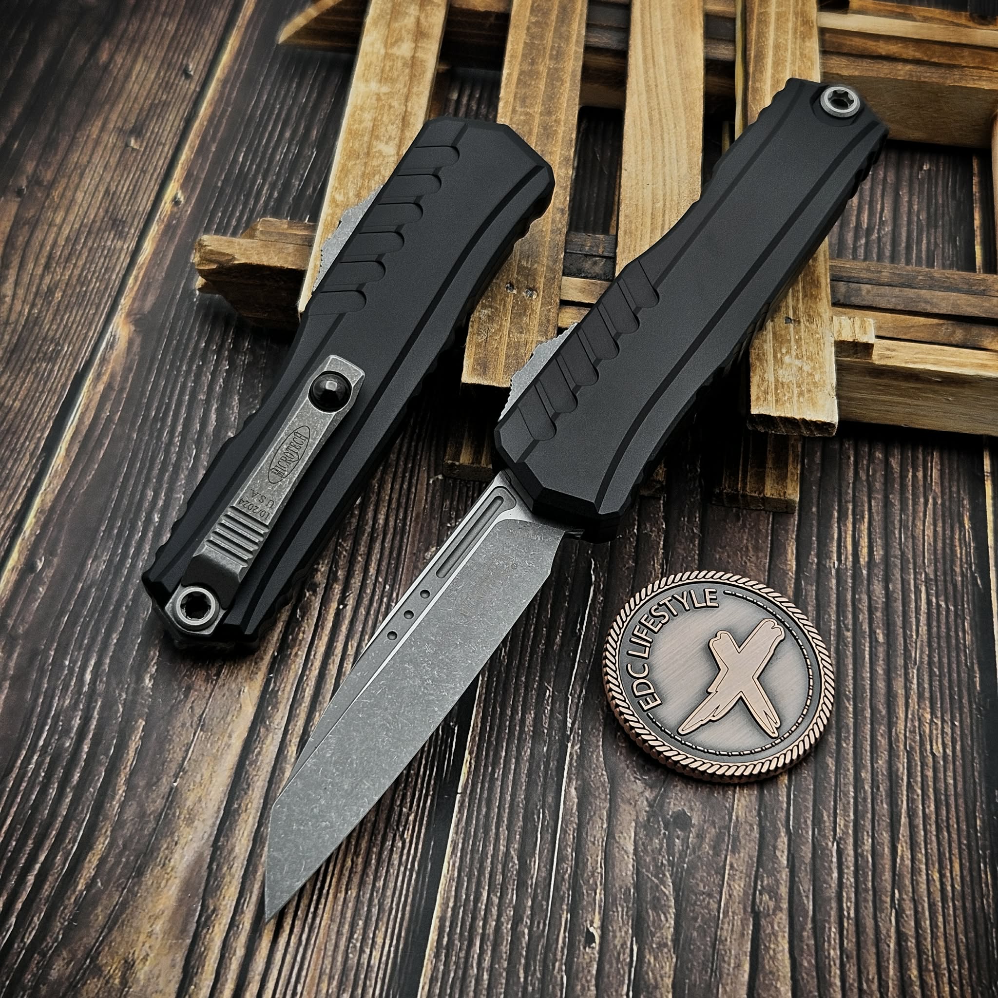 Microtech Cypher II 1241-10AP Black Anodized Apocalyptic Standard