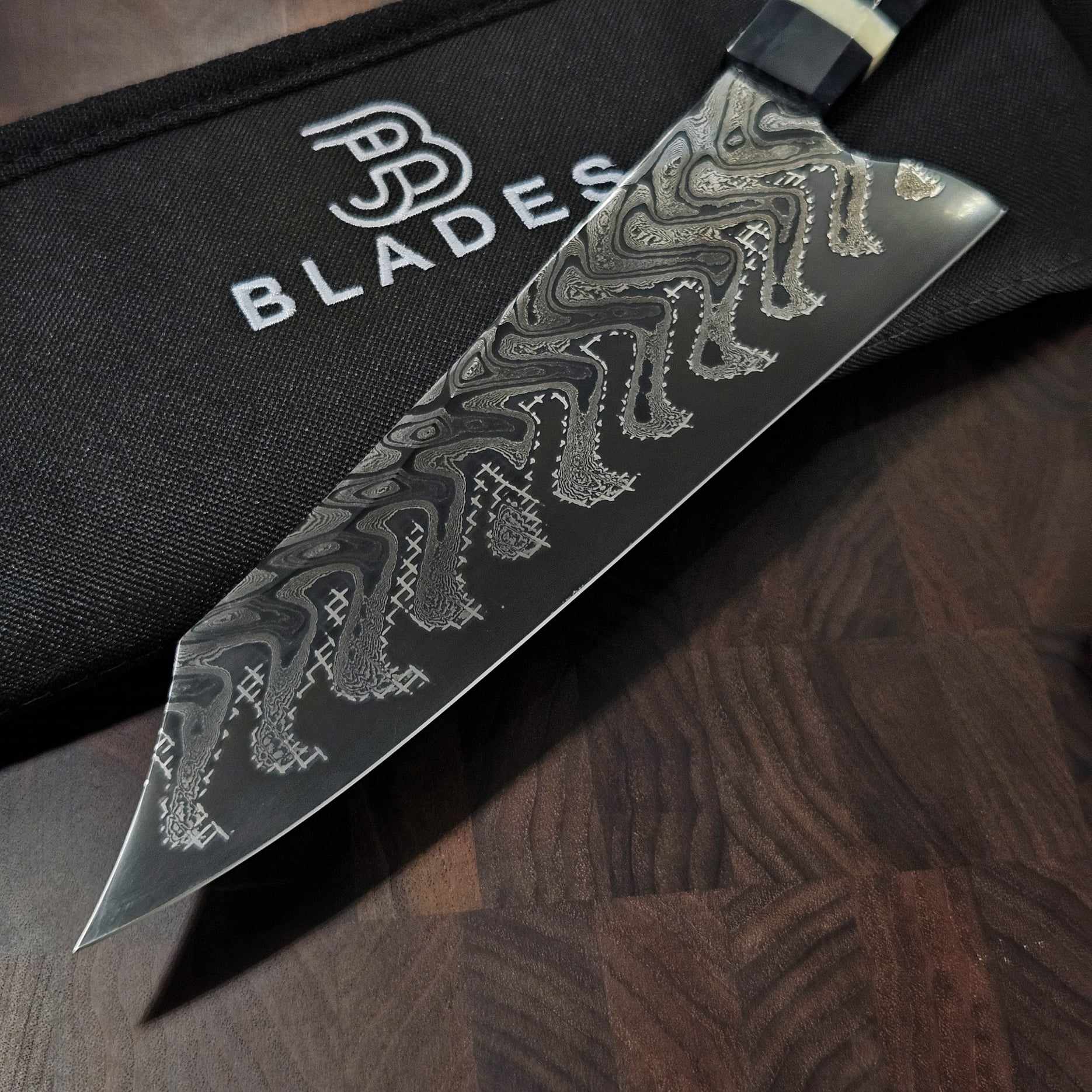 趣味・スポーツ・実用 BLOMSTER, BLADE OG BAER 洋雑誌、洋書、輸入手芸のマガジンマート - BRODEREDE BLOMSTER